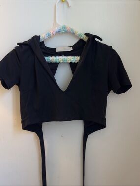 Meshki Backless Tie Crop Top